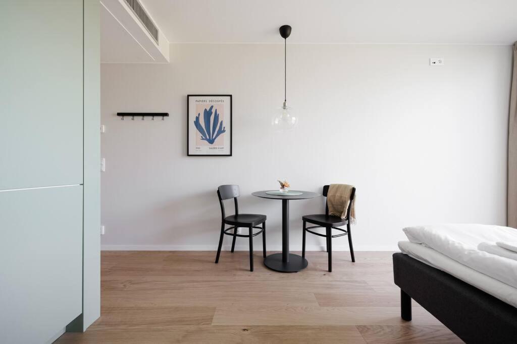 Brand New Studios Amidst Ancient Ruins Oasis 스톡홀름 외부 사진