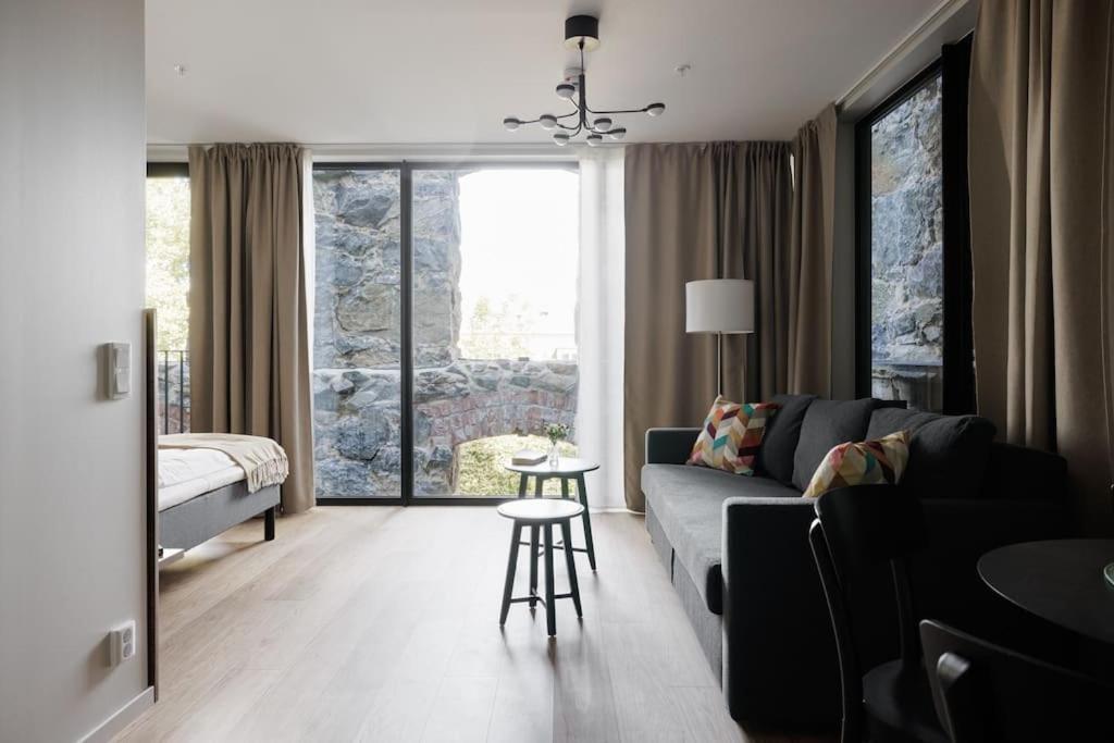 Brand New Studios Amidst Ancient Ruins Oasis 스톡홀름 외부 사진